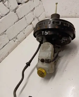 Volkswagen Transporter - Caravelle T5 Brake booster 7H0612101A 03776705024