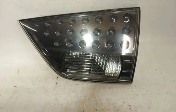 Mitsubishi Outlander Tailgate rear/tail lights a046017