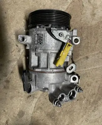 Opel Mokka B Air conditioning (A/C) compressor (pump) 983477880
