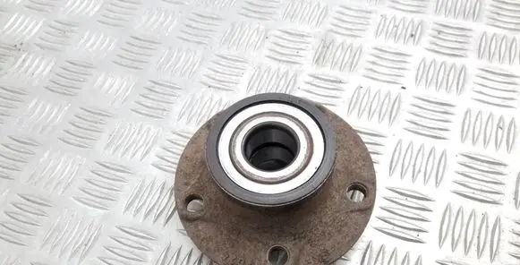 Volkswagen Golf VII Rear wheel ball bearing 
