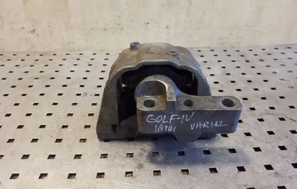 Engine mount bracket