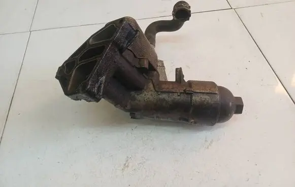 BMW 5 E60 E61 Oil filter cover 7788453 082140206