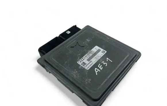 Volkswagen Jetta VI Engine control unit/module ECU 06K907425A