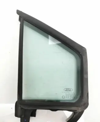 Ford Transit Courier Front door vent window glass four-door ET76A29710A 43R00099 DOT111M501AS2