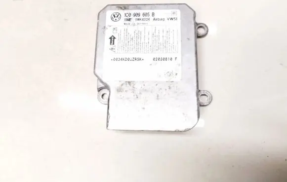 Volkswagen PASSAT B5.5 Airbag control unit/module 1C0909605b 5wk43122