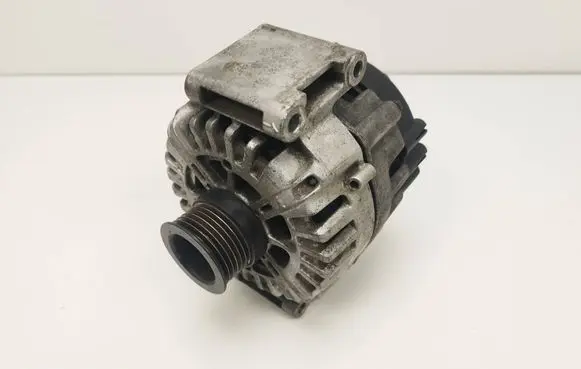 Mercedes-Benz E W212 Generator/alternator A0009068802