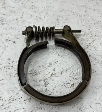 BMW 5 E60 E61 Muffler pipe connector clamp 7793677