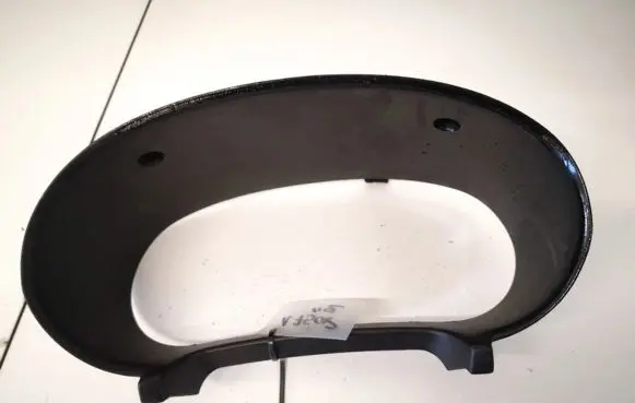 Seat Toledo II (1M) Dashboard trim 1m1857243b