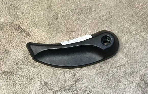 BMW 5 GT F07 Engine bonnet (hood) release handle 9113984