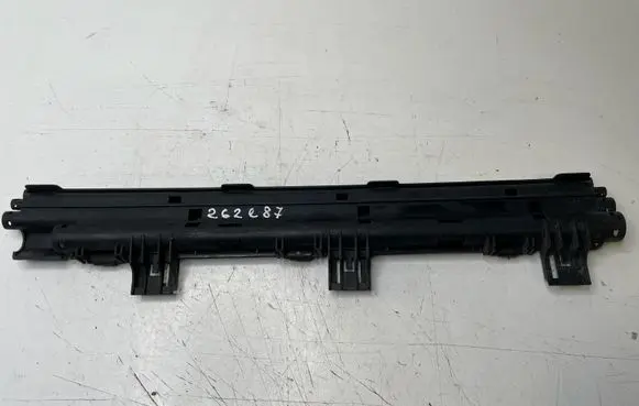 BMW 1 E81 E87 Other engine bay part 58650910 7532269