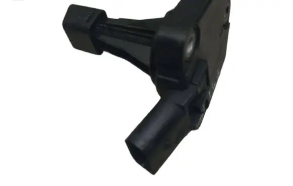 Skoda Octavia Mk2 (1Z) Oil pressure sensor 03C907660G 6PR00962902