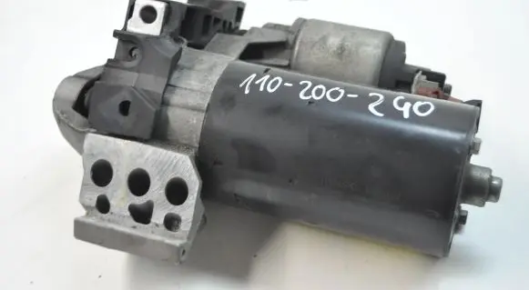 BMW 7 F01 F02 F03 F04 Starter motor 7801203