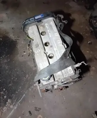 Ford Mondeo MK II Engine