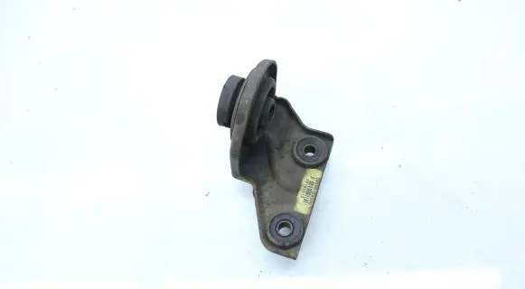 KIA Sportage Radiator mount bracket 282592A530