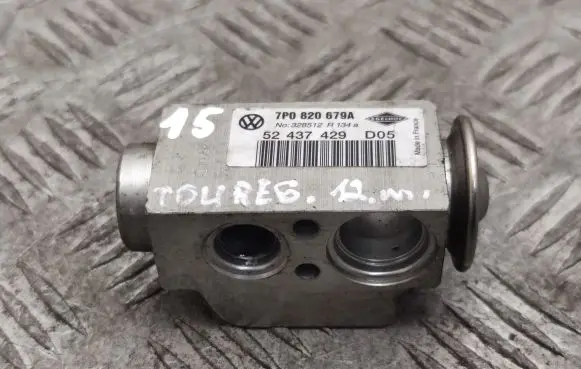 Volkswagen Touareg II Air conditioning (A/C) expansion valve 7P0820679A