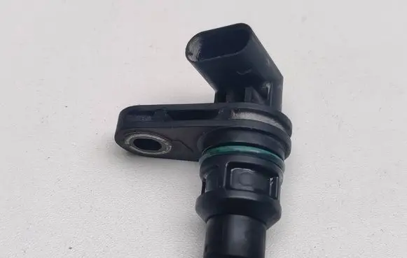 Dodge Durango III Crankshaft position sensor 26793021 64945 68140678AC