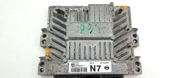 Nissan Qashqai+2 Engine control unit/module 23710JD58C S180033106A 2371OJD58C