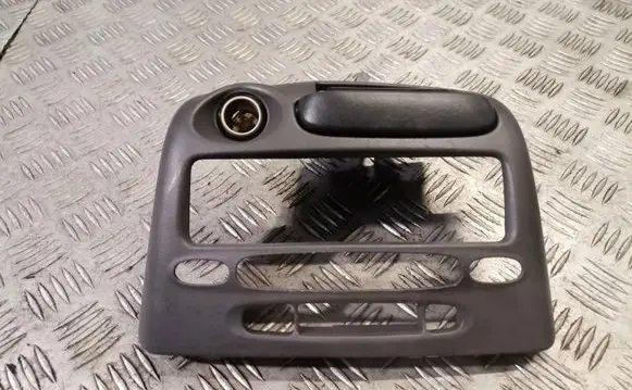 Toyota Yaris Radio/GPS head unit trim 8622052010
