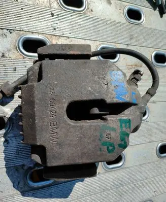 BMW 5 E60 E61 Front brake caliper 6024