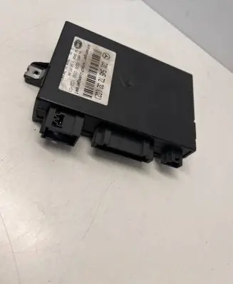 Mercedes-Benz Vito Viano W639 Tow bar trailer control unit/module 0315457232