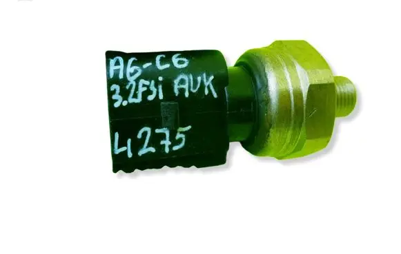 Audi A6 S6 C6 4F Fuel pressure sensor 06E906051E 1CP0602