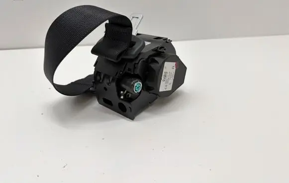 Tesla Model Y Rear seatbelt 655391600A 00000900F 030223