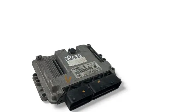 KIA Ceed Engine control unit/module ECU 391112A976 0281031497