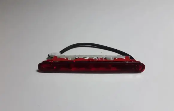 Hyundai i20 (PB PBT) Third/center stoplight E1312282