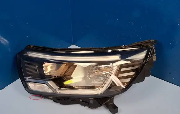 Renault Kangoo III Headlight/headlamp 260608411R 1016E008