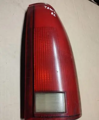 Chevrolet Tahoe Rear/tail lights 16506350
