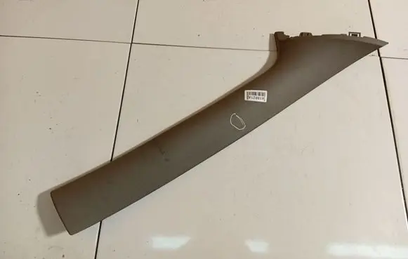 (C) pillar trim
