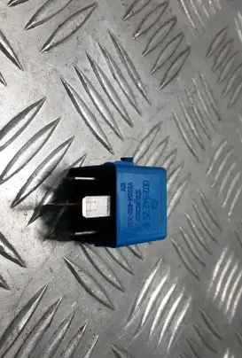 Mercedes-Benz B W245 Other relay 0025422519