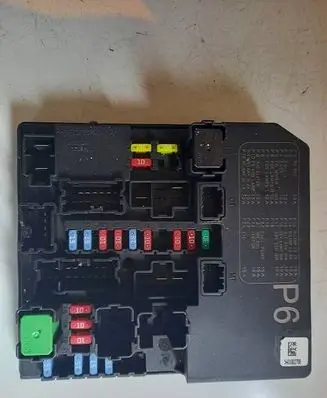 Nissan Juke I F15 Other control units/modules 284B71TV2A 5401002700 50V915F03