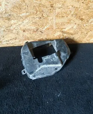 Nissan Juke I F15 Timing belt guard (cover) 135630100R