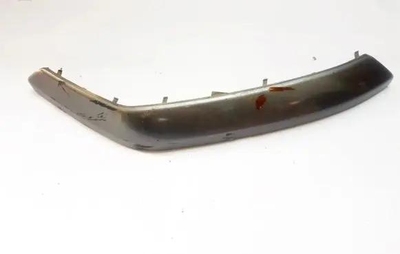 Mitsubishi Space Wagon Front bumper splitter molding MR328365