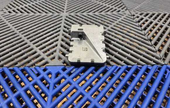 Windshield/windscreen camera