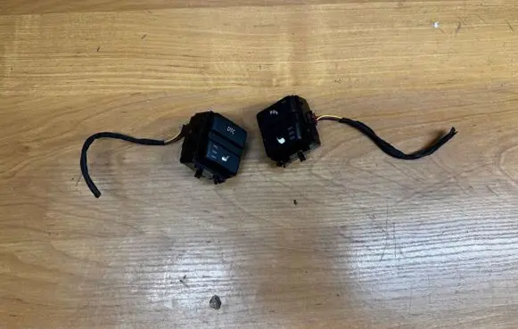 BMW 5 E60 E61 Seat heating switch 9159077 9159052 91590522