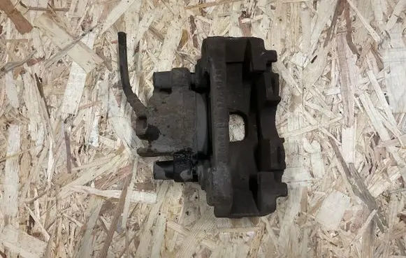 Volvo V70 Front brake caliper 9209724 PH930972