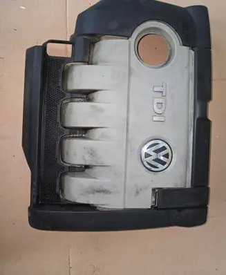 Volkswagen Touran I Engine cover (trim) VW03G103907