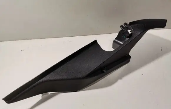 BMW X5 G05 Centre console side trim rear 7489847
