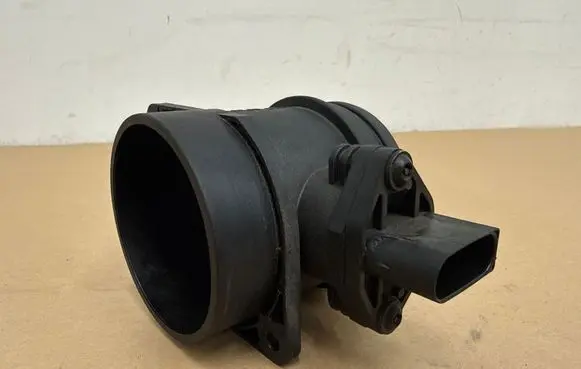 BMW Z4 E85 E86 Mass air flow meter 7533853