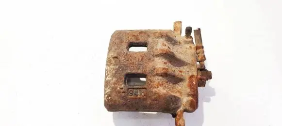 Subaru Forester SF Front brake caliper