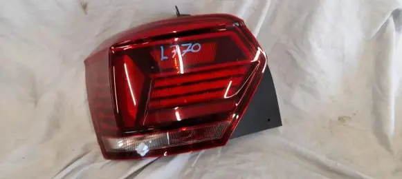 Volkswagen Polo VI Rear/tail lights