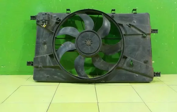 Opel Zafira C Fan set 13311072
