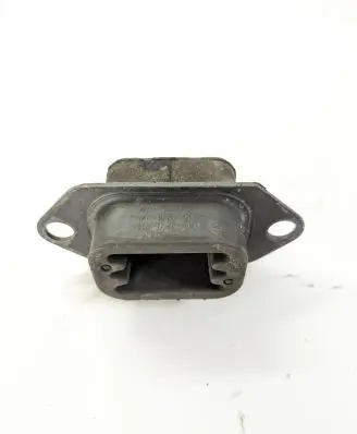 Nissan Juke I F15 Engine mount bracket 112201KG0A