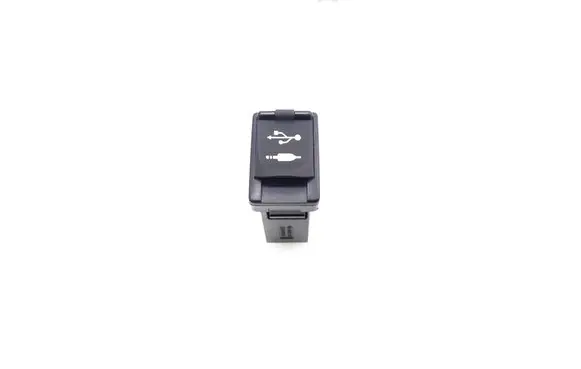 Toyota RAV 4 (XA40) AUX in-socket connector 8619042040
