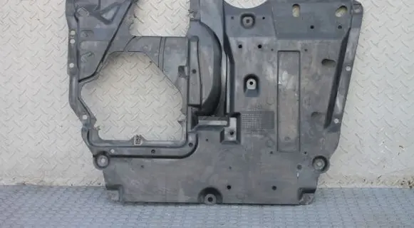 Mitsubishi Lancer X Engine splash shield/under tray