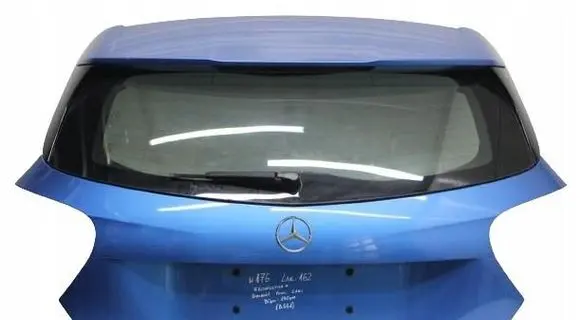 Mercedes-Benz A W176 Opening tailgate glass 