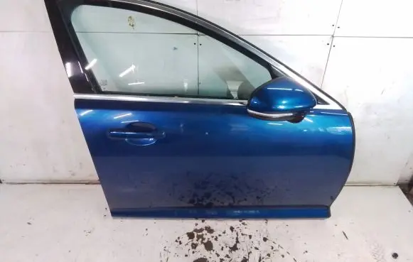 Jaguar XF X250 Front door
