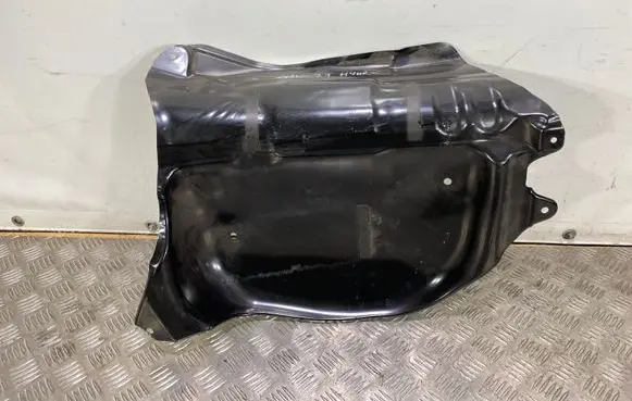 Honda CR-V Center/middle under tray cover 